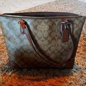 Coach handbag